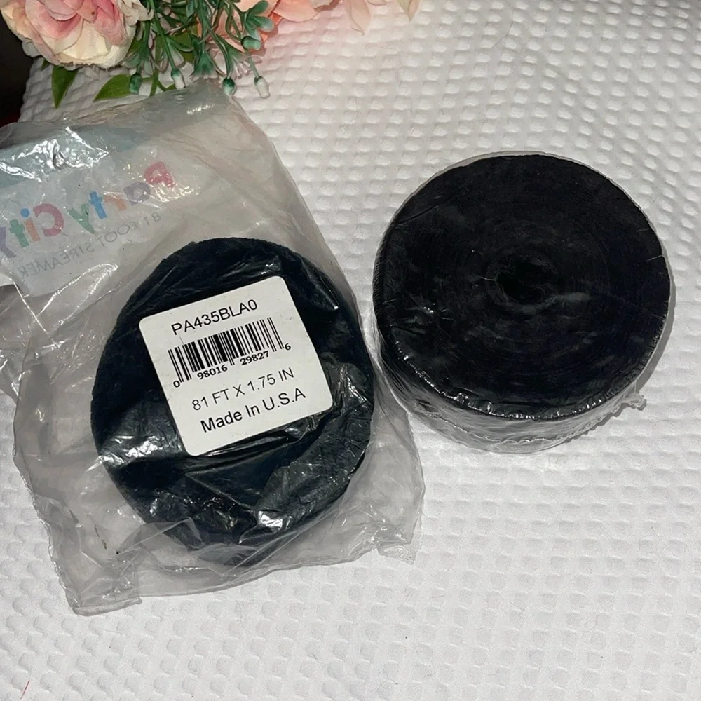 Party City Black Streamer Roll